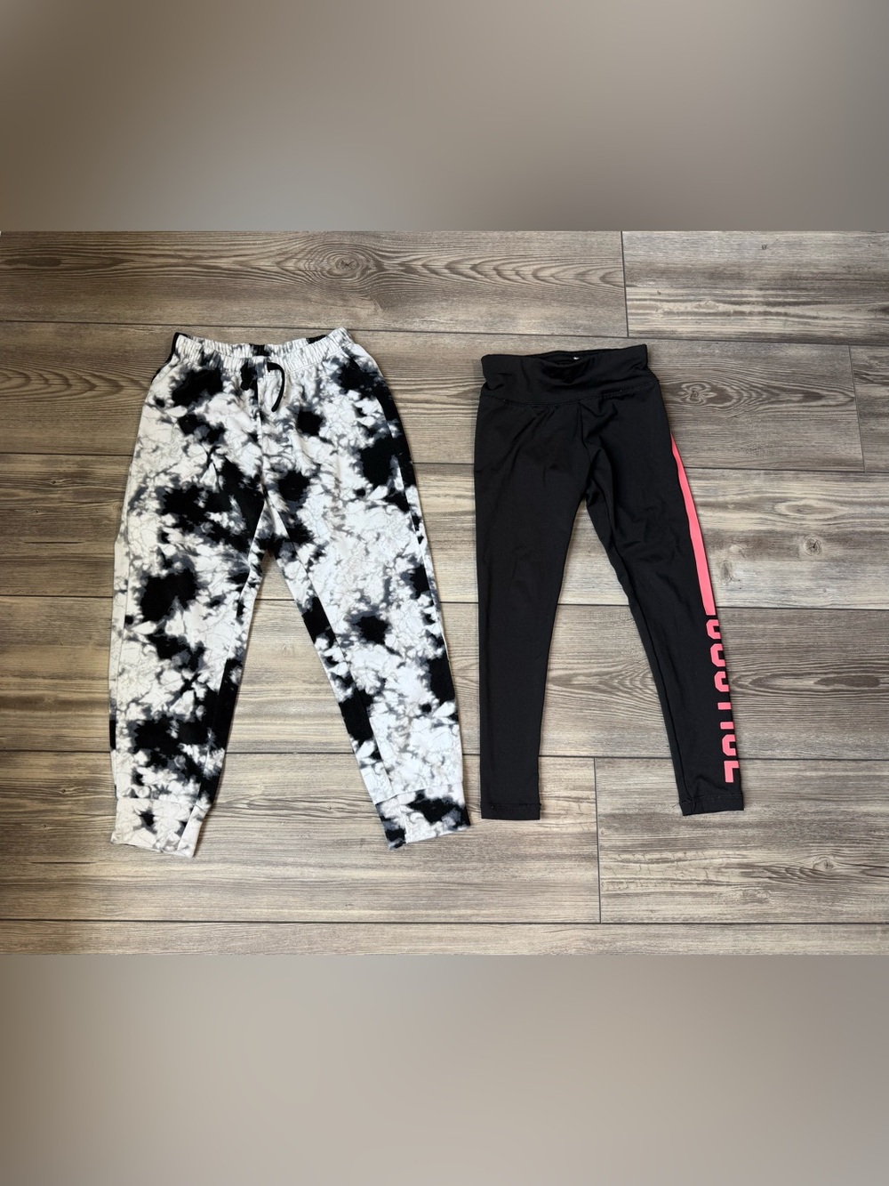 Girl’s Size 6 Pants Black Tie-Dye Fleece Pants & Black/Pink Leggings Set of 2
